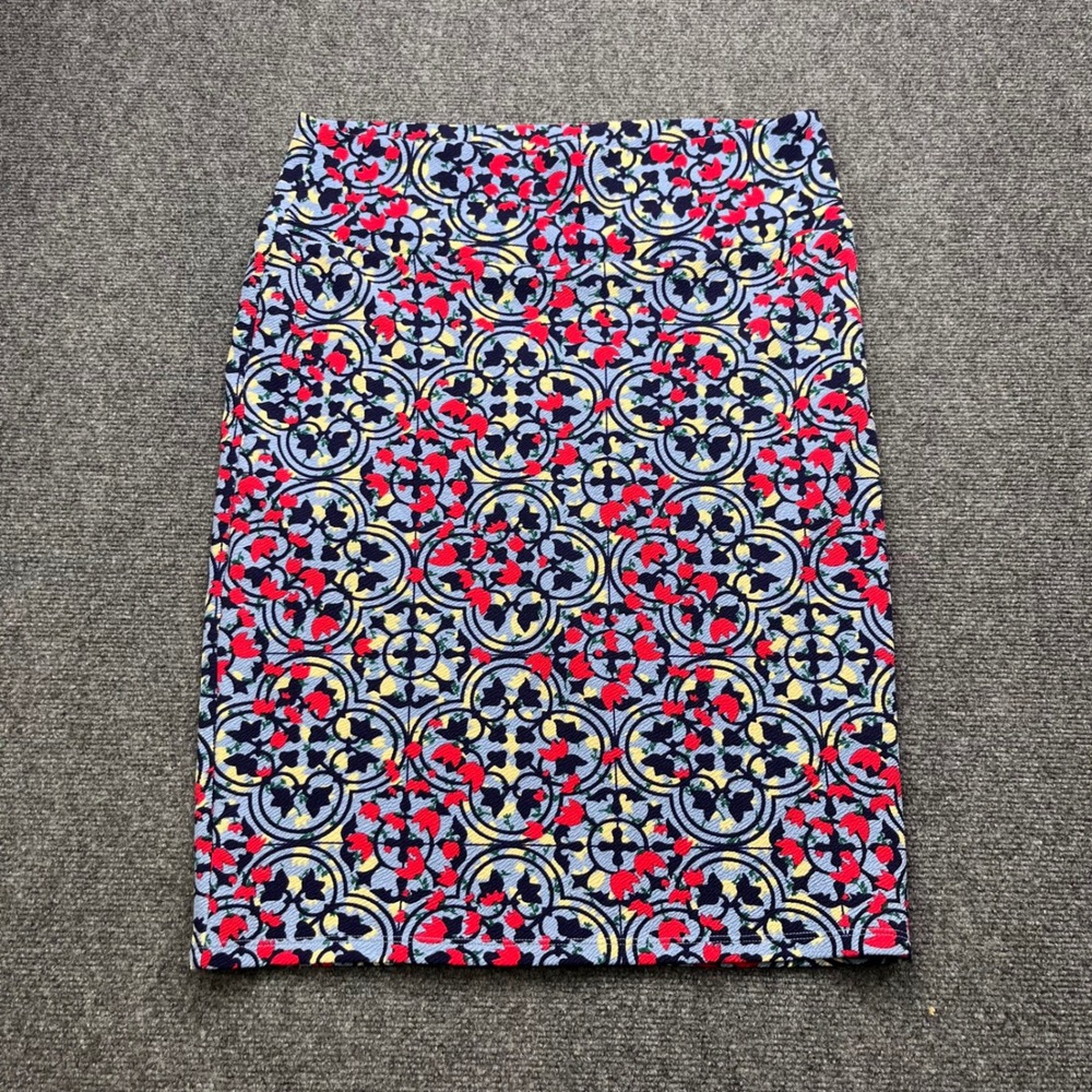 LuLaRoe Cassie Pencil Skirt Floral Geometric Blue Red Stretchy Knit Bottoms - Picture 1 of 6
